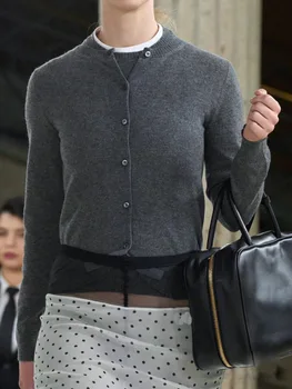 Полушерстяной женски вязаный жилетка с дълъг ръкав, потници, началото на есента 2023, однобортный женски пуловер с кръгло деколте, тънка универсален пуловер за жени